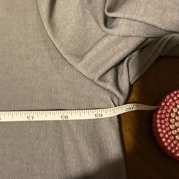 Ladies Size Medium Zac & Rachel Asymmetric Black and Grey  Long Sleeve Top - Picture 5 of 11